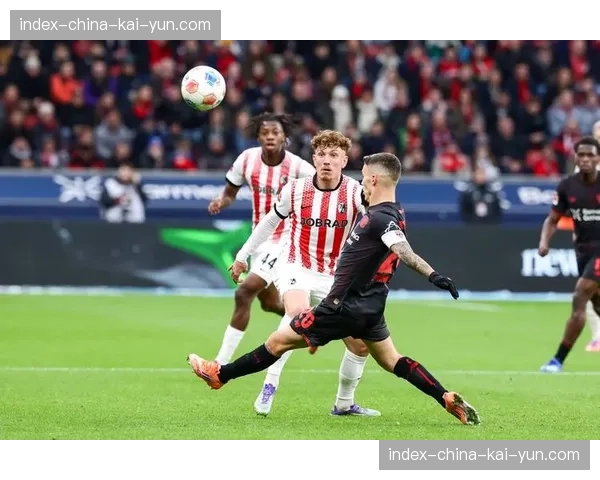 勒沃库森2-1逆转莱比锡，最后时刻绝杀巩固欧冠席位