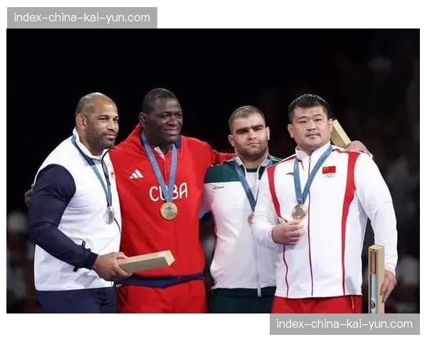 古巴传奇人物米哈因·洛佩兹宣布将参加巴黎奥运，冲击个人第五金